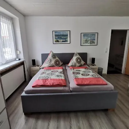 게스트하우스 Haus Erika 3*